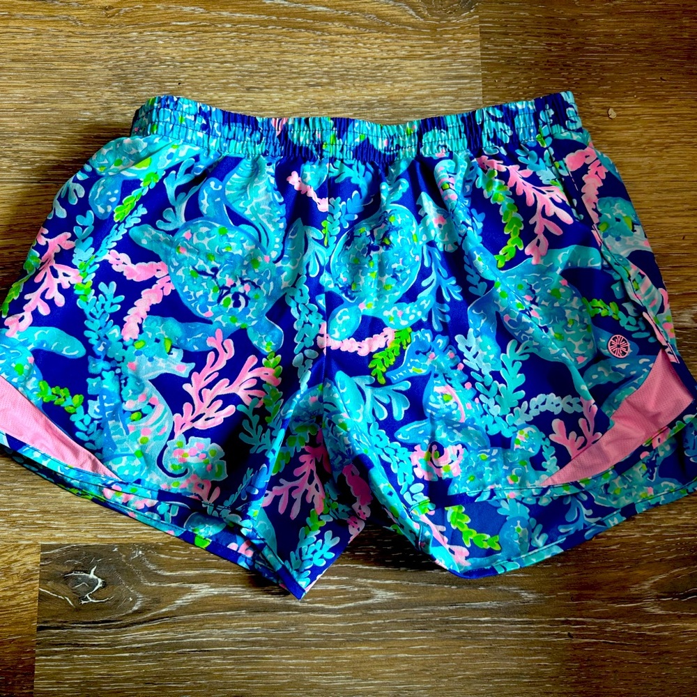 Lilly Pulitzer luxletic shorts size XS